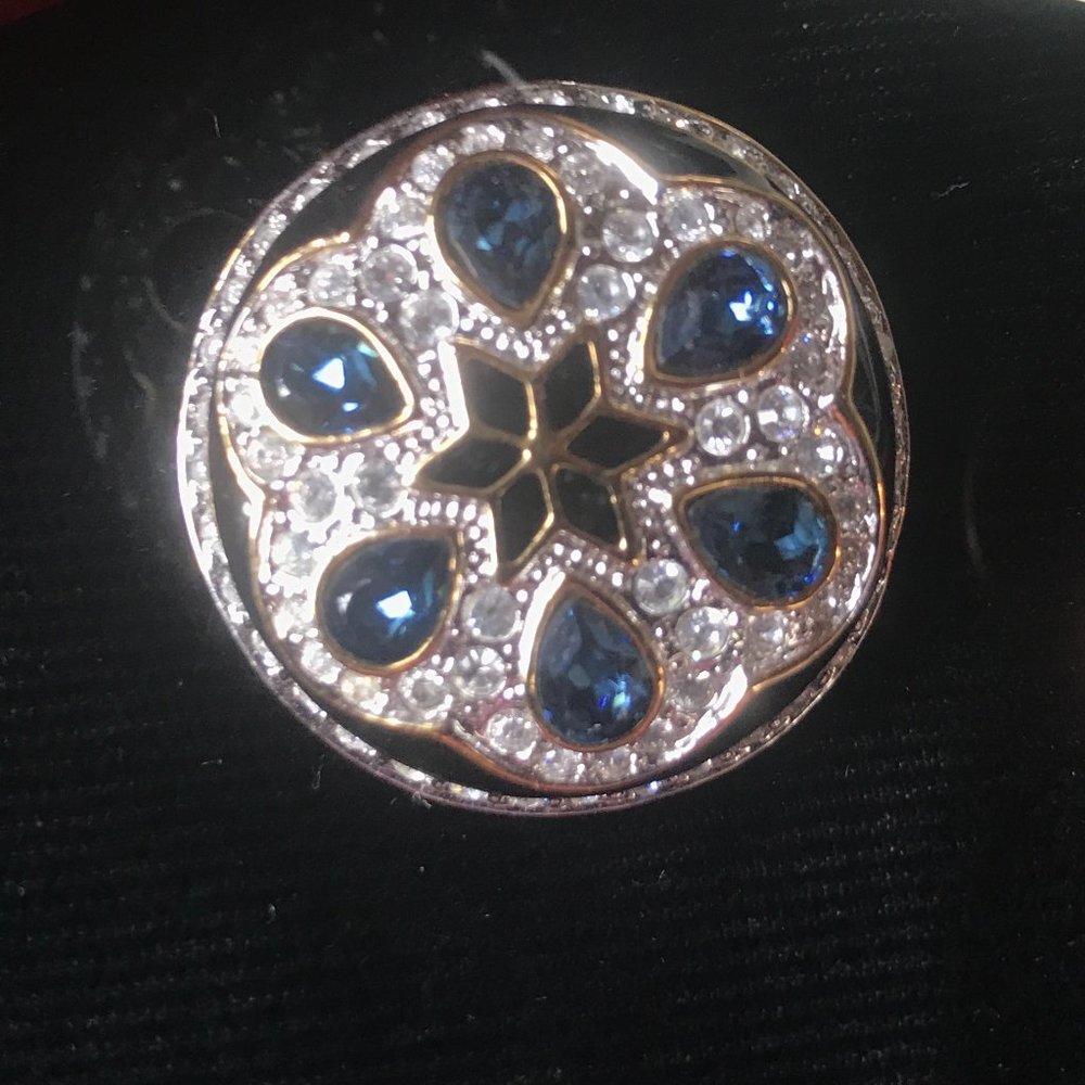 Islamic Pin The Museum Company